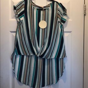 Hi-lo striped top